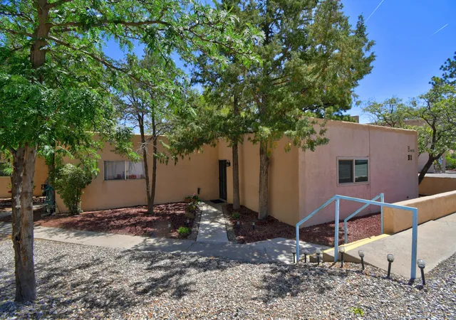 1st image of 4715 Country Club Ln Nw #APT B1, Albuquerque, NM 87114 | MLS# 1104468