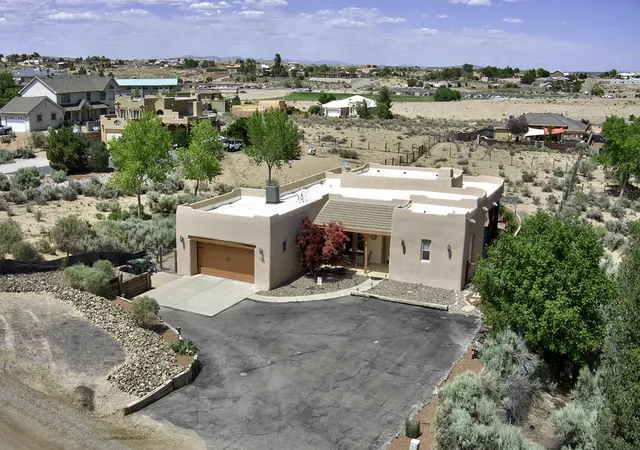 3rd image of 5525 Vera Cruz Rd Ne, Rio Rancho, NM 87144 | MLS# 1104487