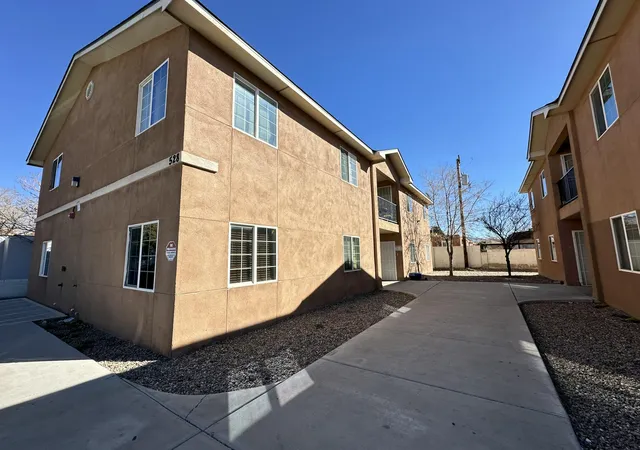 1st image of 528 Alvarado Dr Se, Albuquerque, NM 87108 | MLS# 1104528