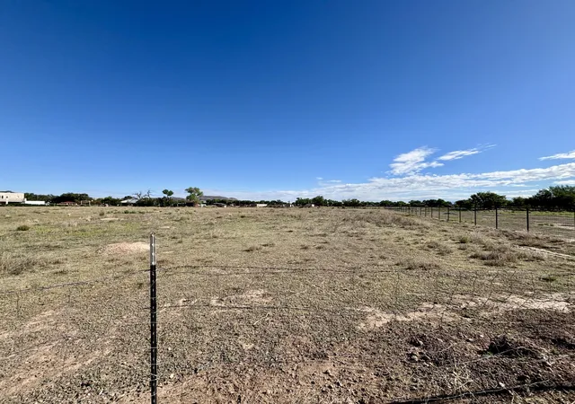 1st image of Noah (c 1) Ln, Belen, NM 87002 | MLS# 1104553