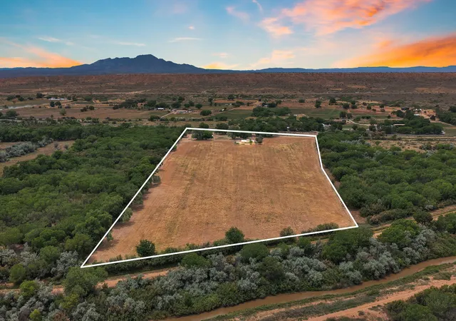 Homes for sale in Bosque, NM | 22 Paizalas Dr, Bosque, NM 87006 | MLS# 1104576
