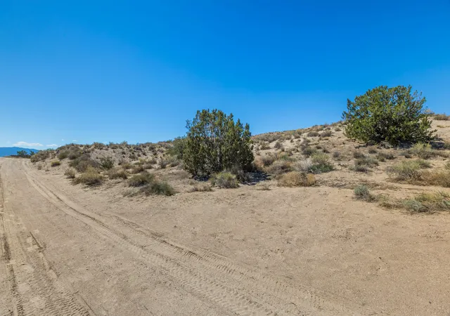 3rd image of 803 Acebo Rd Ne, Rio Rancho, NM 87124 | MLS# 1104593