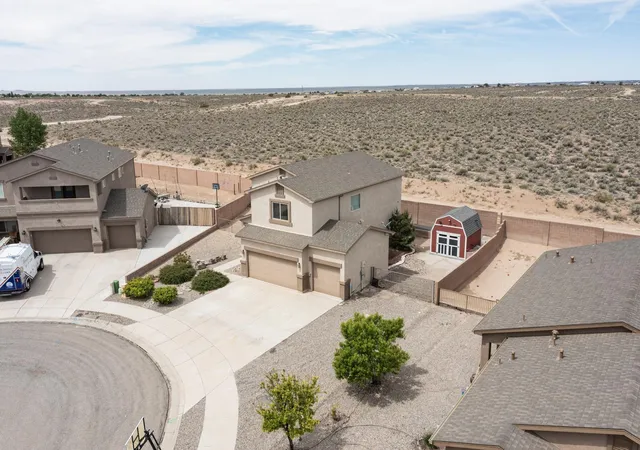 Photo 3 of Single family home for sale at 221 Landing Trl NE, Rio Rancho, NM 87124 | MLS# 1104597 | Listing updated on 2026-06-10