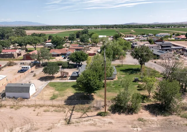 Homes for sale in Albuquerque, NM | 3601 Sunstar Lp Loop Sw, Albuquerque, NM 87105 | MLS# 1104675