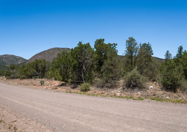 1st image of 27 Camino Monte Azul, Edgewood, NM 87015 | MLS# 1104688