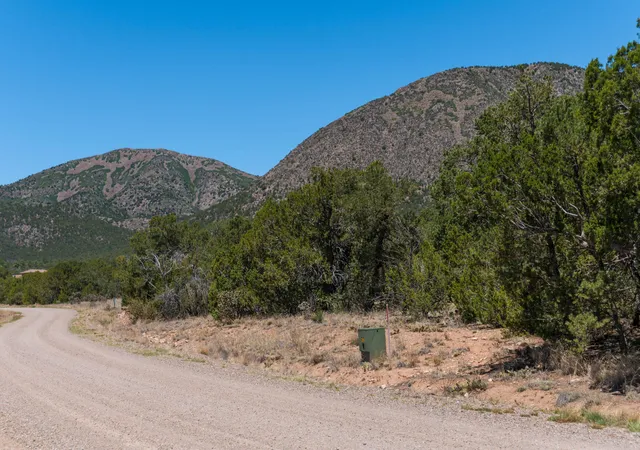 3rd image of 27 Camino Monte Azul, Edgewood, NM 87015 | MLS# 1104688