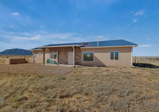 4th image of 106 High Meadow Loop, Edgewood, NM 87015 | MLS# 1104696