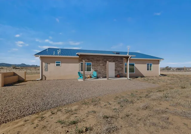 5th image of 106 High Meadow Loop, Edgewood, NM 87015 | MLS# 1104696