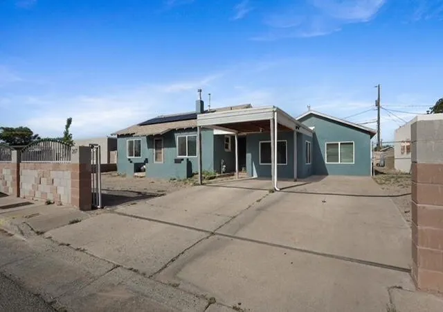 1st image of 207 52nd St Sw, Albuquerque, NM 87105 | MLS# 1104701