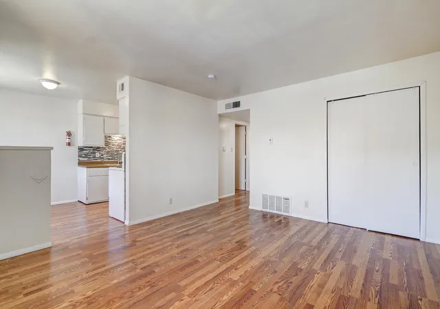Homes for sale in Albuquerque, NM | 205 Alvarado Dr Ne, Albuquerque, NM 87108 | MLS# 1104714