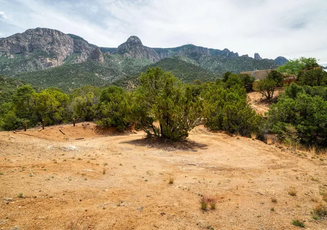 Photo 3 of Land for sale at Crst View Trl Ne, Albuquerque, NM 87122 | MLS# 1104741 | Listing updated on 2026-07-22