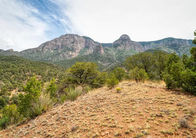 Photo 4 of Land for sale at Crst View Trl NE, Albuquerque, NM 87122 | MLS# 1104741 | Listing updated on 2026-07-22