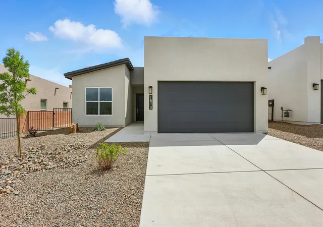 1st image of 1670 Tesoro Loop Nw, Los Lunas, NM 87031 | MLS# 1104784