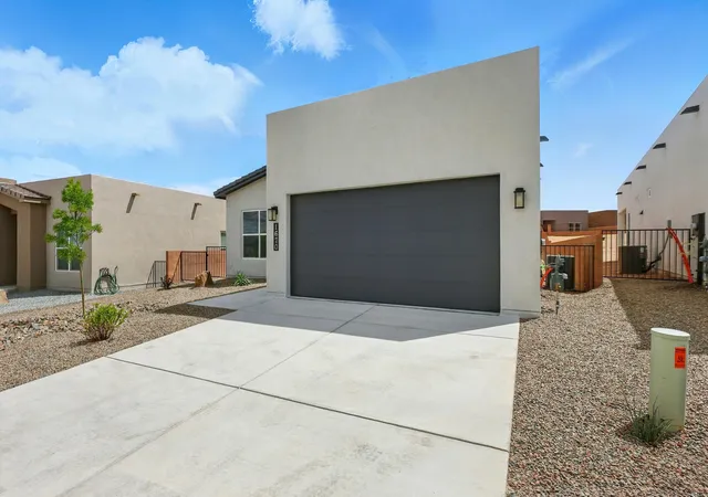 2nd image of 1670 Tesoro Loop Nw, Los Lunas, NM 87031 | MLS# 1104784