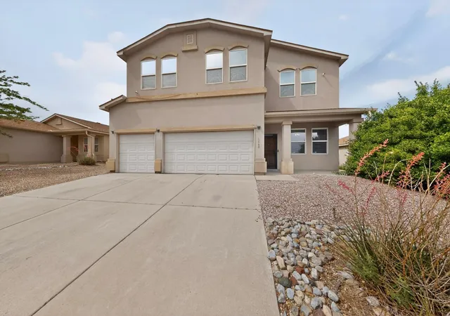 Photo 2 of Sale Pending at 3460 Wagon Wheel St Sw, Los Lunas, NM 87031 | MLS# 1104827 | Listing updated on 2026-08-23