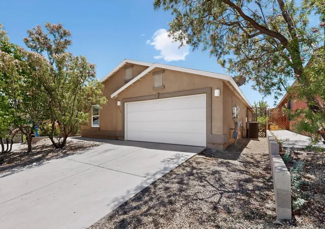 Homes for sale in Albuquerque, NM | 10436 Gila Gulch Rd Sw, Albuquerque, NM 87121 | MLS# 1104853