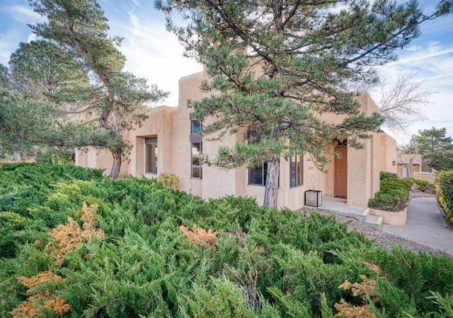 24th image of 10277 Las Casitas Ct Ne, Albuquerque, NM 87111 | MLS# 1104795