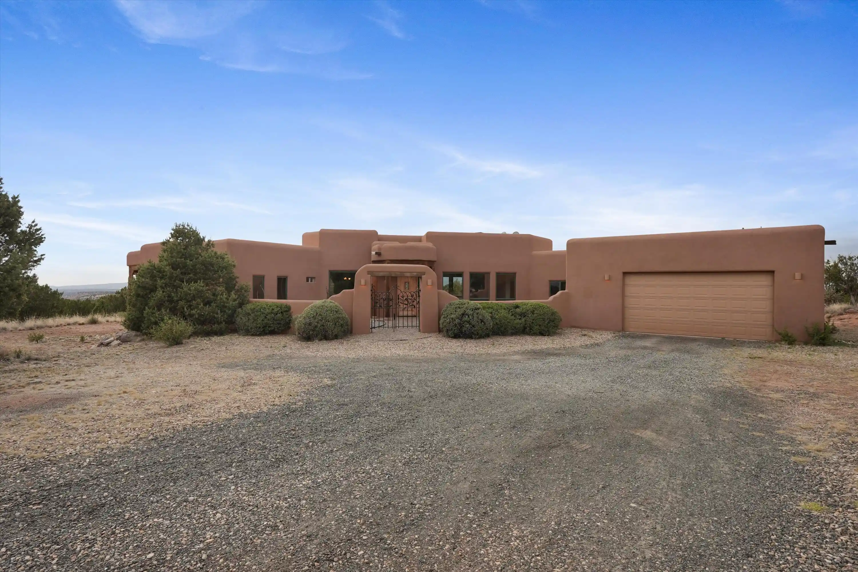 Photo 1 of Sale Pending at 40 Kachina Trl, Mountainair, NM 87036 | MLS# 1104874 | Listing updated on 2026-10-21
