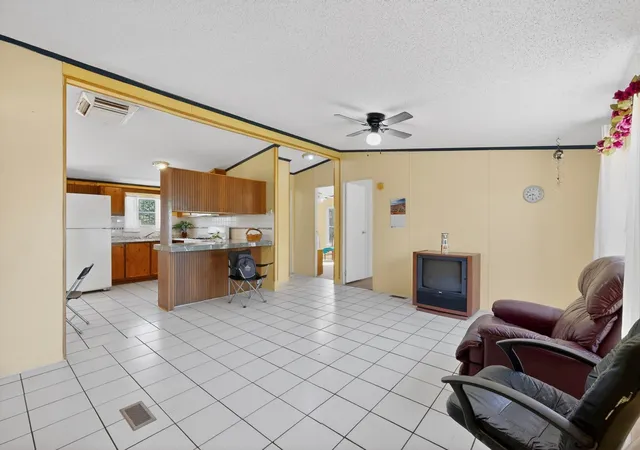 Homes for sale in Los Lunas, NM | 1 Santa Monica Ave, Los Lunas, NM 87031 | MLS# 1104877
