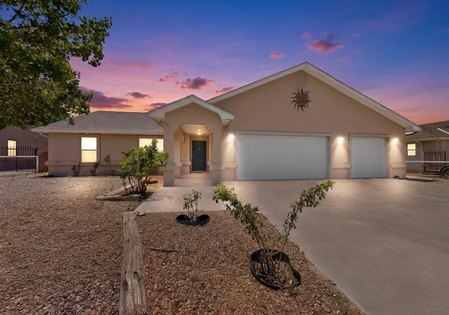Homes for sale in Rio Communities, NM | 122 San Lucas Ave, Rio Communities, NM 87002 | MLS# 1104888