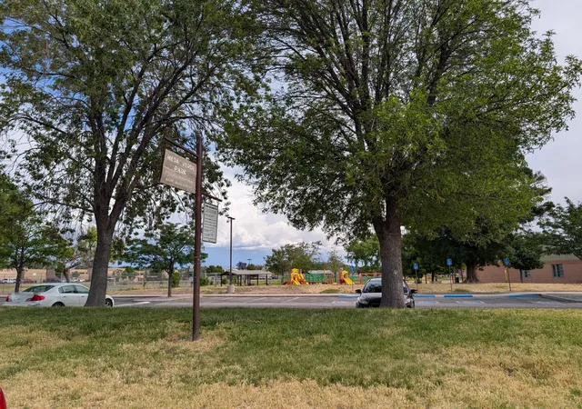 Photo 3 of Sale Pending at 7905 Marquette Ave Ne, Albuquerque, NM 87108 | MLS# 1104893 | Listing updated on 2026-09-01