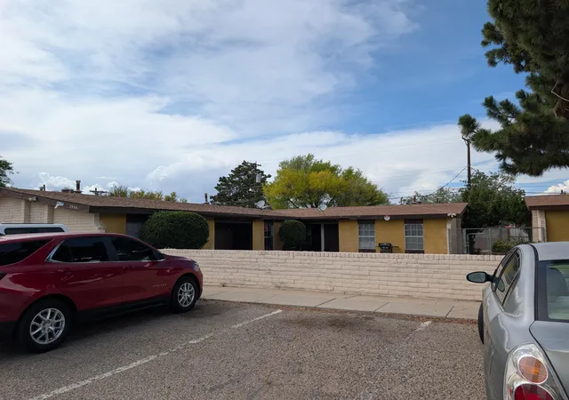 Photo 1 of Sale Pending at 7909 Marquette Ave Ne, Albuquerque, NM 87108 | MLS# 1104897 | Listing updated on 2026-09-01
