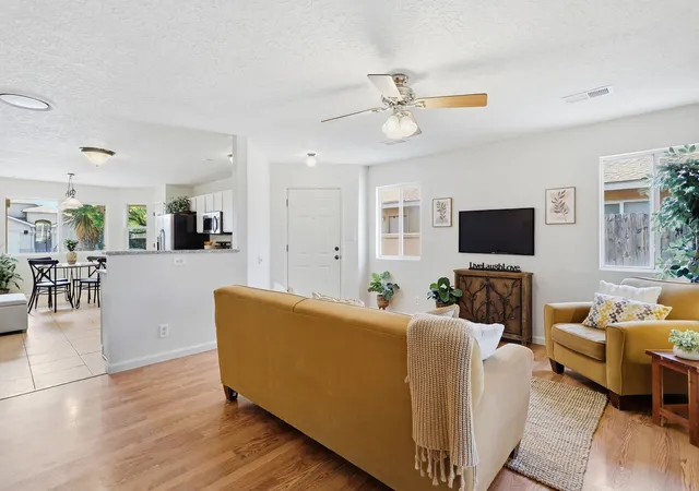 4th image of 3025 Mason Meadows Dr Ne, Rio Rancho, NM 87144 | MLS# 1104954
