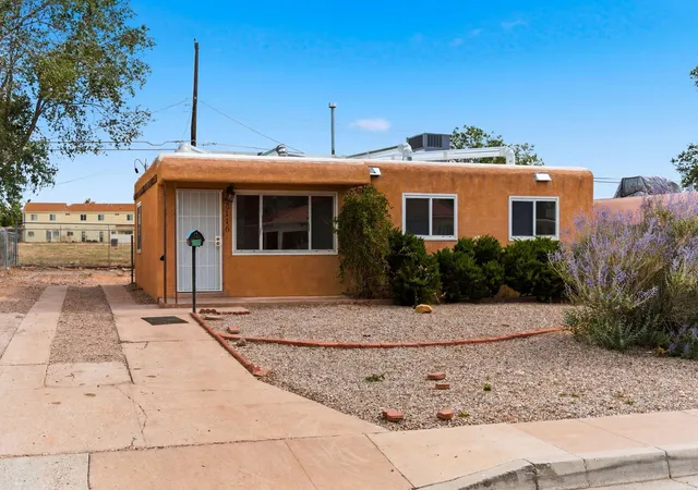 1st image of 8116 Kathryn Ave Se, Albuquerque, NM 87108 | MLS# 1104975