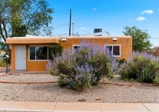 2nd image of 8116 Kathryn Ave Se, Albuquerque, NM 87108 | MLS# 1104975