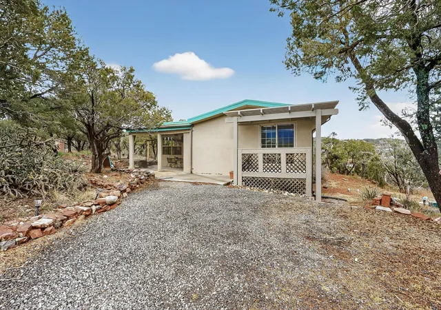 Homes for sale in Sandia Park, NM | 9 Mikes Pl, Sandia Park, NM 87047 | MLS# 1104998