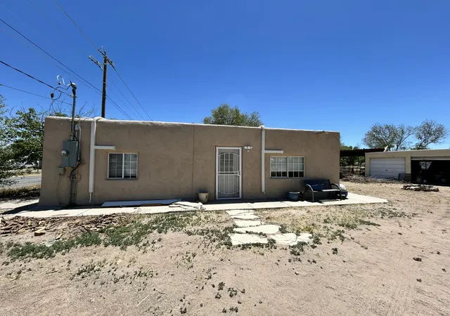 1st image of 146 Monica Rd, Los Lunas, NM 87031 | MLS# 1105032