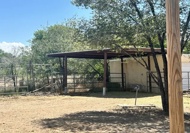 2nd image of 146 Monica Rd, Los Lunas, NM 87031 | MLS# 1105032