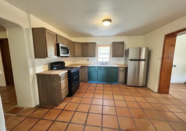 3rd image of 146 Monica Rd, Los Lunas, NM 87031 | MLS# 1105032