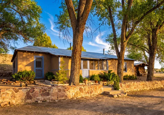 Photo 1 of Single family home for sale at 116 Thomas Ranch Rd, Datil, NM 87821 | MLS# 1105058 | Listing updated on 2026-08-28