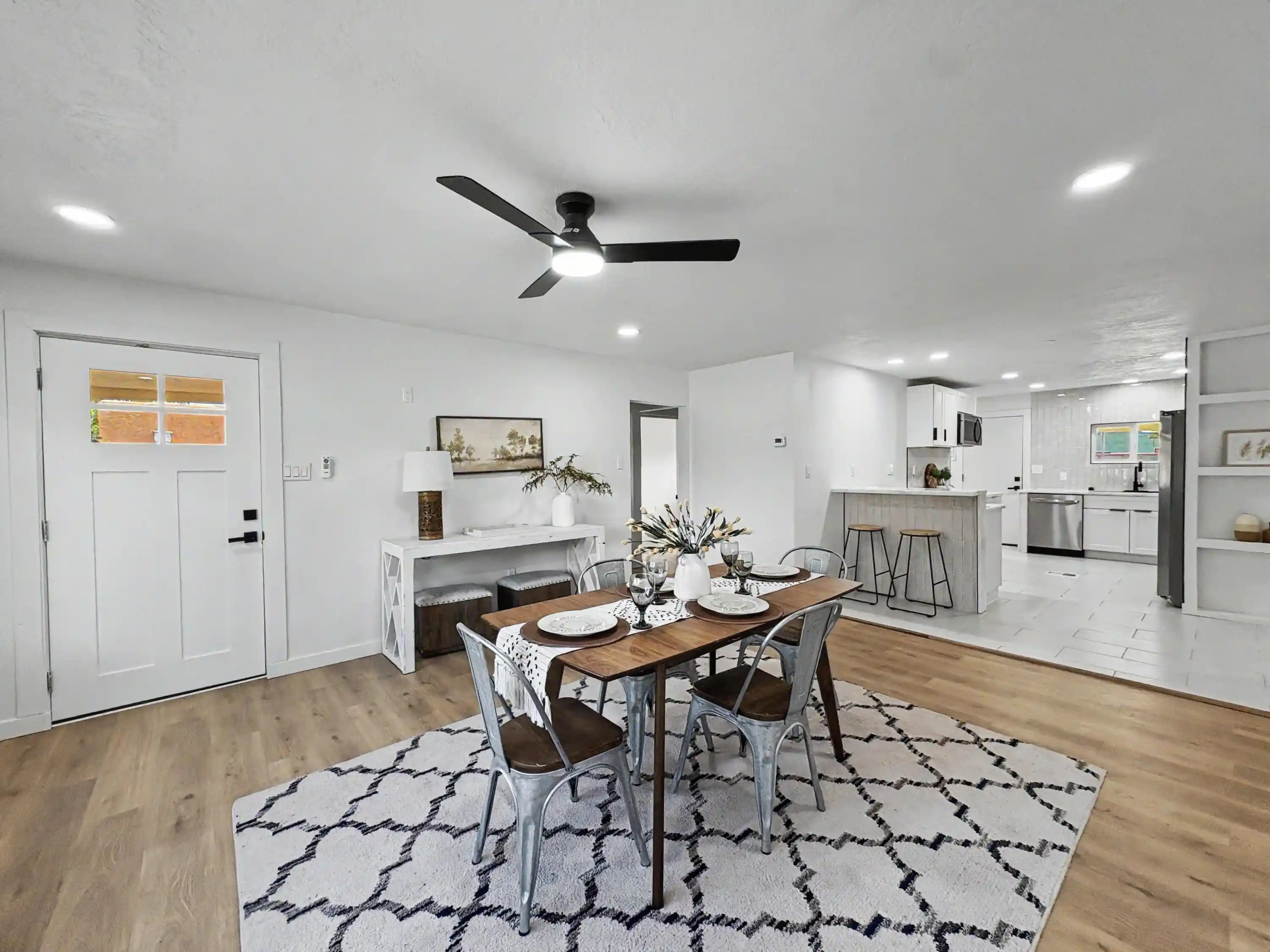 Photo 1 of Sale Pending at 5113 San Luis Pl Nw, Albuquerque, NM 87107 | MLS# 1105113 | Listing updated on 2026-10-21