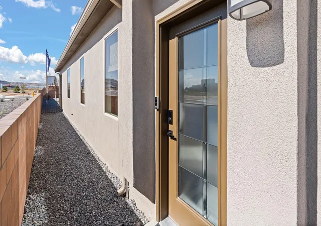 Photo 3 of Single family home for sale at 3308 Dijamant Loop Se, Rio Rancho, NM 87124 | MLS# 1105137 | Listing updated on 2026-08-29