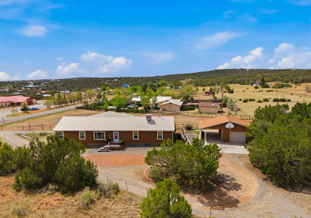Homes for sale in Edgewood, NM | 2 Entrada Del Norte, Edgewood, NM 87015 | MLS# 1105213