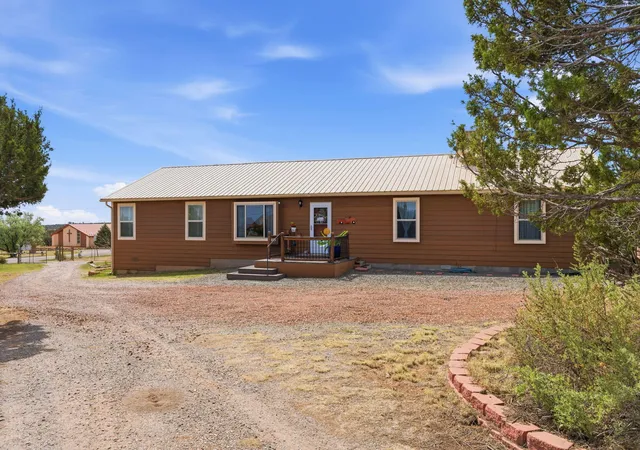 Homes for sale in Edgewood, NM | 2 Entrada Del Norte, Edgewood, NM 87015 | MLS# 1105213