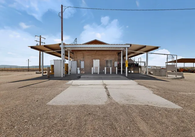 4th image of 25 Miller Dairy Rd, Veguita, NM 87062 | MLS# 1105234