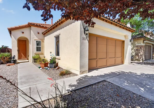 Photo 1 of Single family home for sale at 952 Waterfall Dr Ne, Rio Rancho, NM 87144 | MLS# 1105271 | Listing updated on 2026-08-24