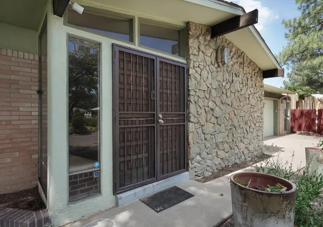 Homes for sale in Albuquerque, NM | 11501 Golden Gate Ave Ne, Albuquerque, NM 87111 | MLS# 1105273