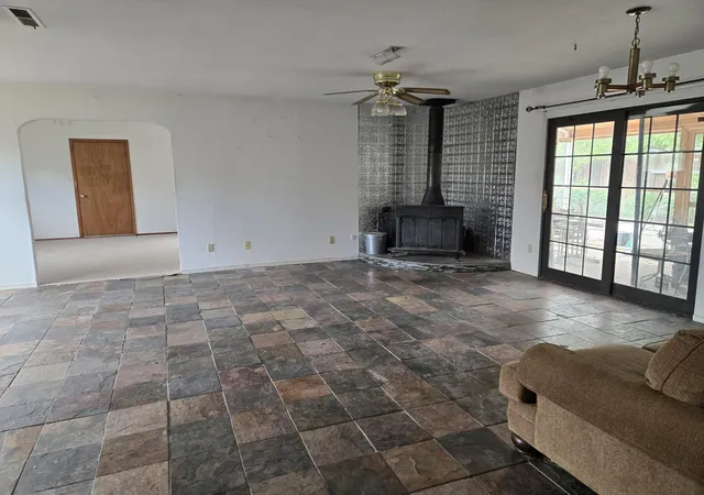 Photo 3 of Single family home for sale at 13 Whitehouse Rd, Los Lunas, NM 87031 | MLS# 1105294 | Listing updated on 2026-08-17