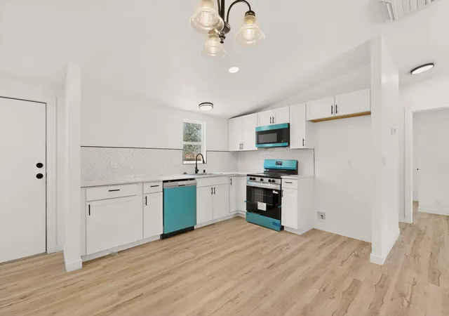 3rd image of 1605 Jesus St Se, Albuquerque, NM 87102 | MLS# 1105313