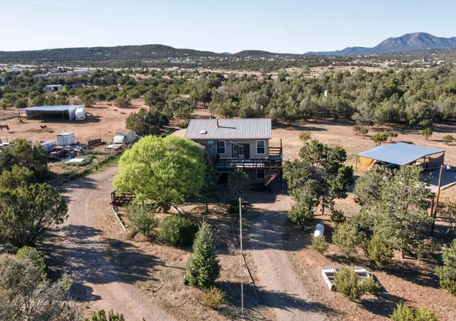 Homes for sale in Tijeras, NM | 10 Brenden Ln, Tijeras, NM 87059 | MLS# 1105333