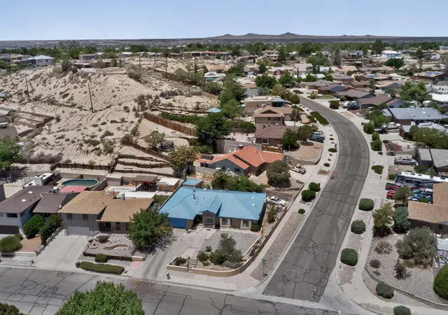 Photo 3 of Single family home for sale at 5104 La Subida St Nw, Albuquerque, NM 87105 | MLS# 1105326 | Listing updated on 2026-08-25
