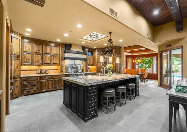 2nd image of 10040 Los Cansados Rd Nw, Albuquerque, NM 87114 | MLS# 1105347