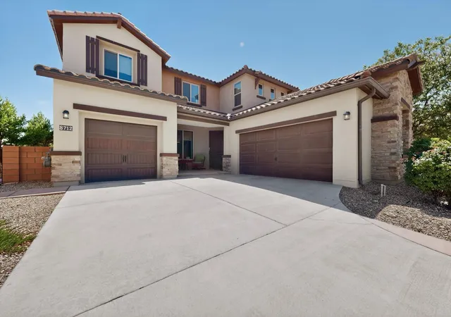 2nd image of 8712 Vista Cumbre Rd Nw, Albuquerque, NM 87120 | MLS# 1105354