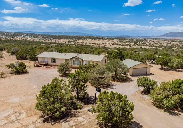 1st image of 18 Barbara Ln, Edgewood, NM 87015 | MLS# 1105375