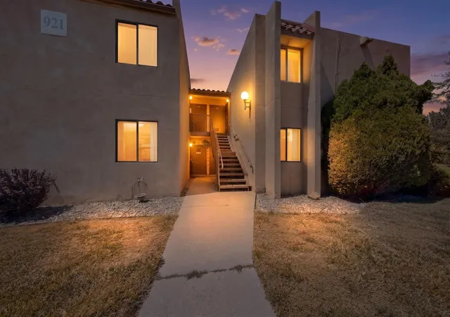 Homes for sale in Rio Rancho, NM | 921 Country Club Dr Se #APT J, Rio Rancho, NM 87124 | MLS# 1105379
