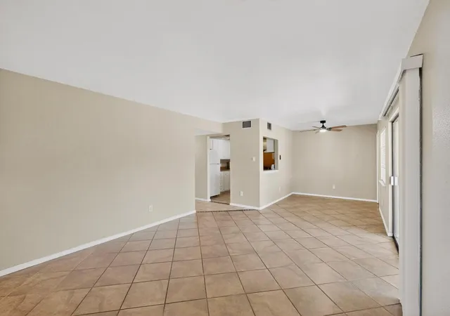 Homes for sale in Rio Rancho, NM | 921 Country Club Dr Se #APT J, Rio Rancho, NM 87124 | MLS# 1105379